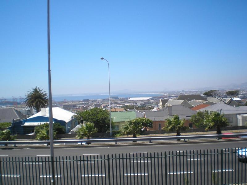 To Let 2 Bedroom Property for Rent in University Estate Western Cape